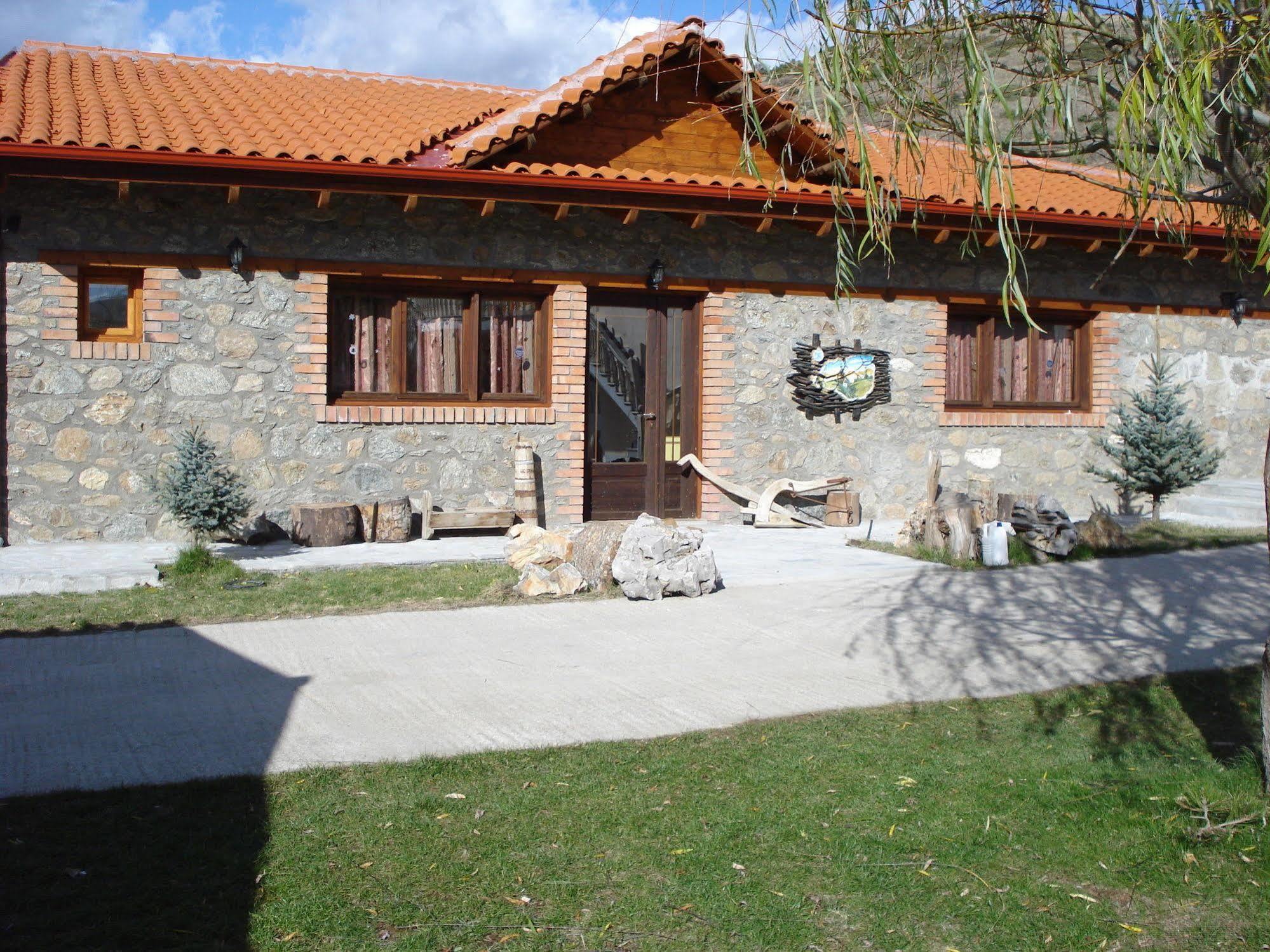 Villa Platythea Kültér fotó